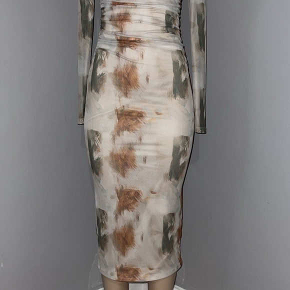 Mesh Dress - Picture 7 of 12